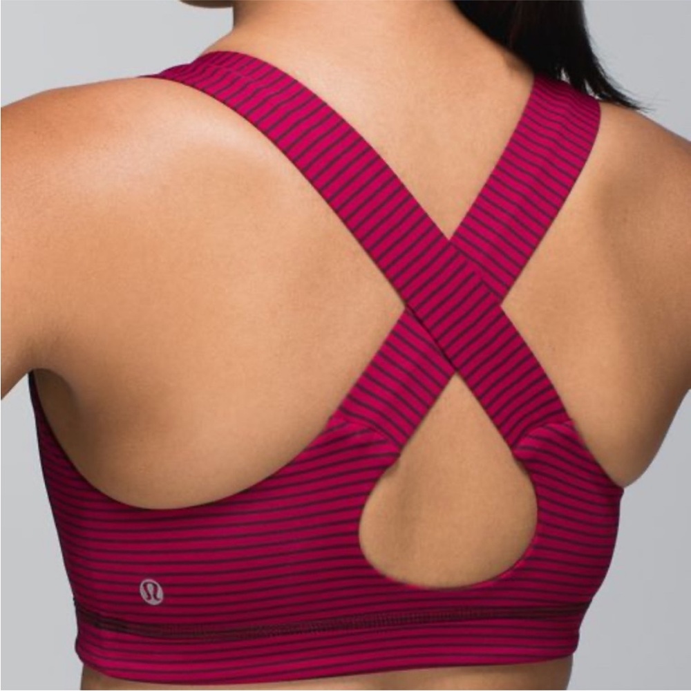 Lululemon • Striped All Sport Bra • Sz 8 - Picture 2 of 9